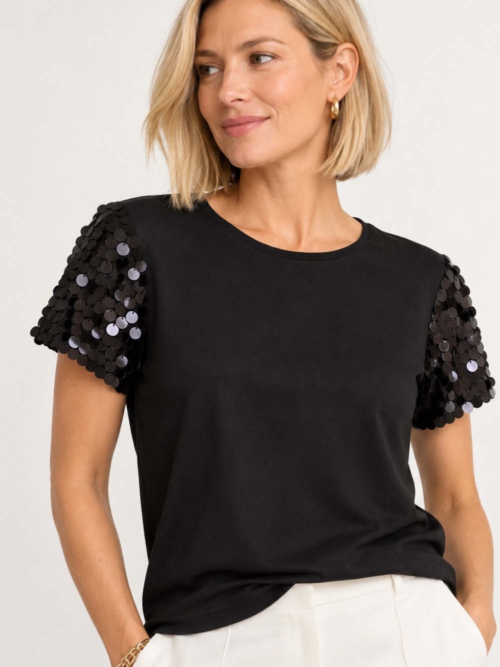 Ann Taylor Paillettes Sequin Short Sleeve Black Top Large
New with Tags $69